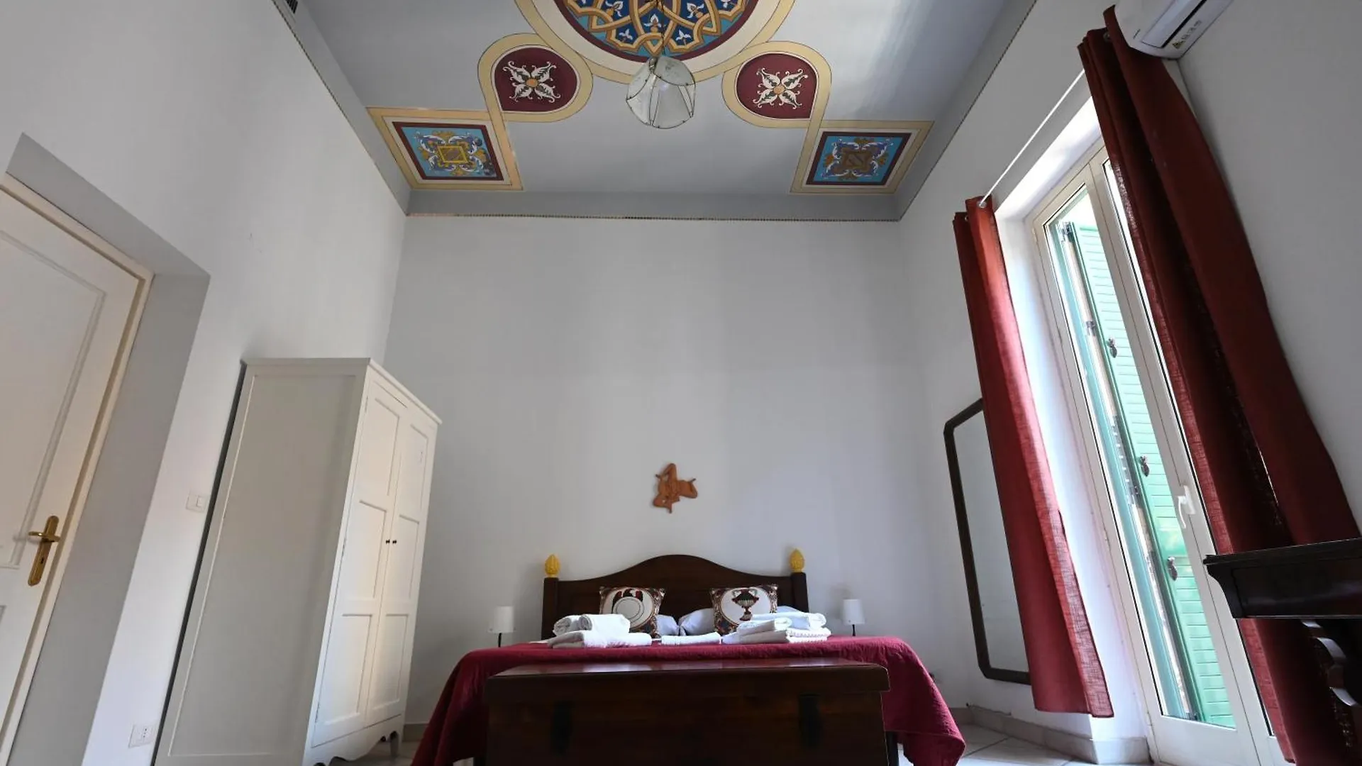 Гостевой дом Triskeleshome Палермо Италия